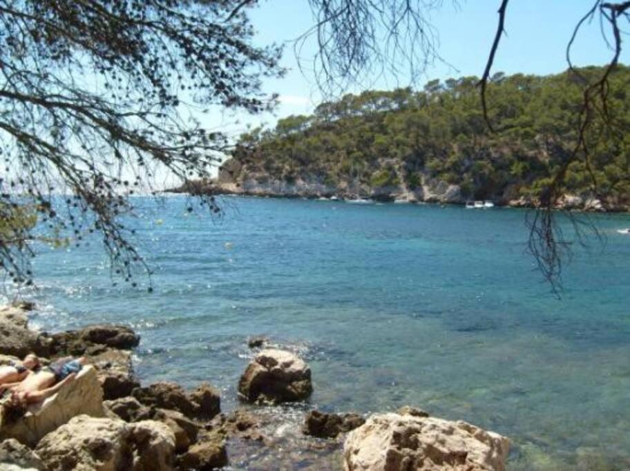 Athena Ohana, Les Pieds Dans L'Eau Bandol Extérieur photo